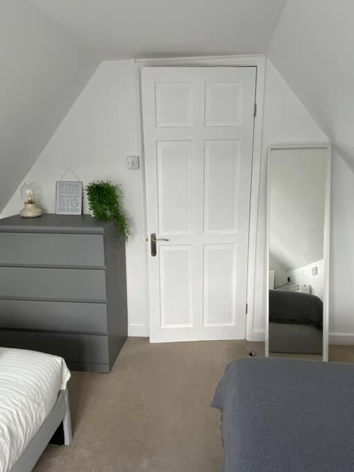 Flat Lode Nook Modern 2 Bed Home With Hot Tub Pool Exterior foto
